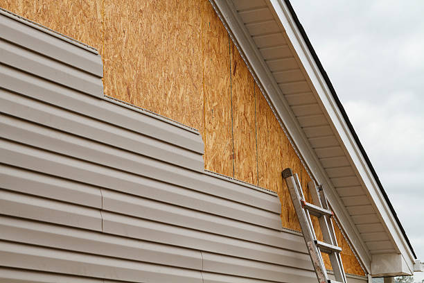 24/7 Emergency Storm Damage Siding Repair experts in Newton Falls, OH